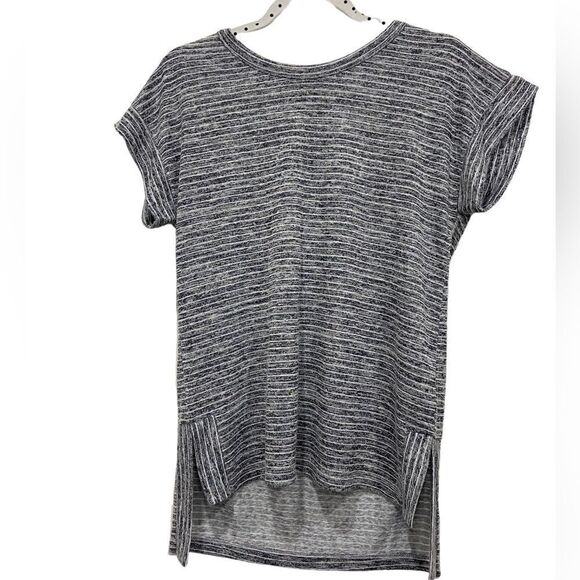 Bobeau stripes pattern slit side T-shirt size small - Picture 1 of 11